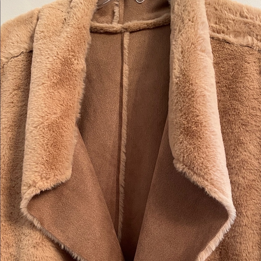Altar’d State Tan Sherpa Reversible Faux Suede Jacket Size Large - Picture 6 of 16